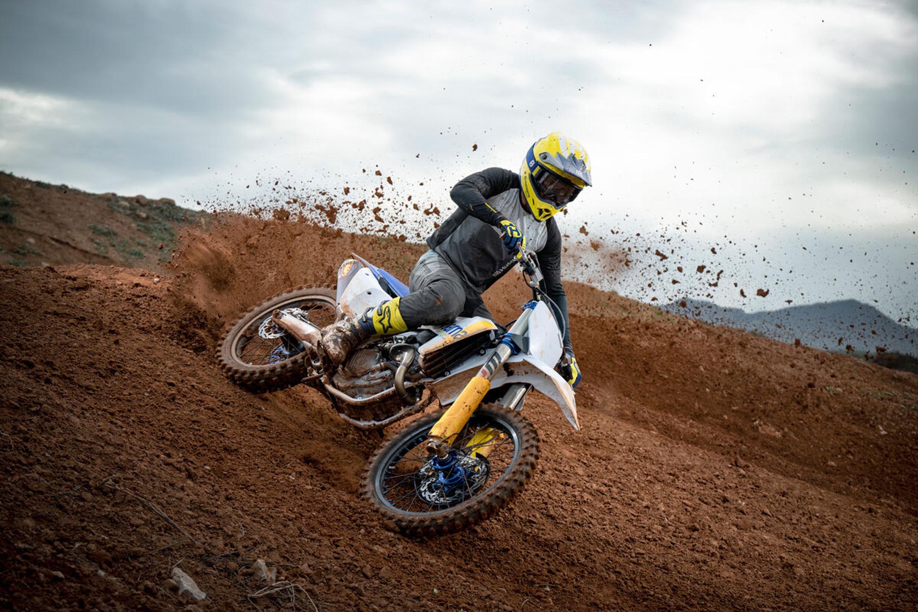 Husqvarna_FC_TC_2027_21.jpg