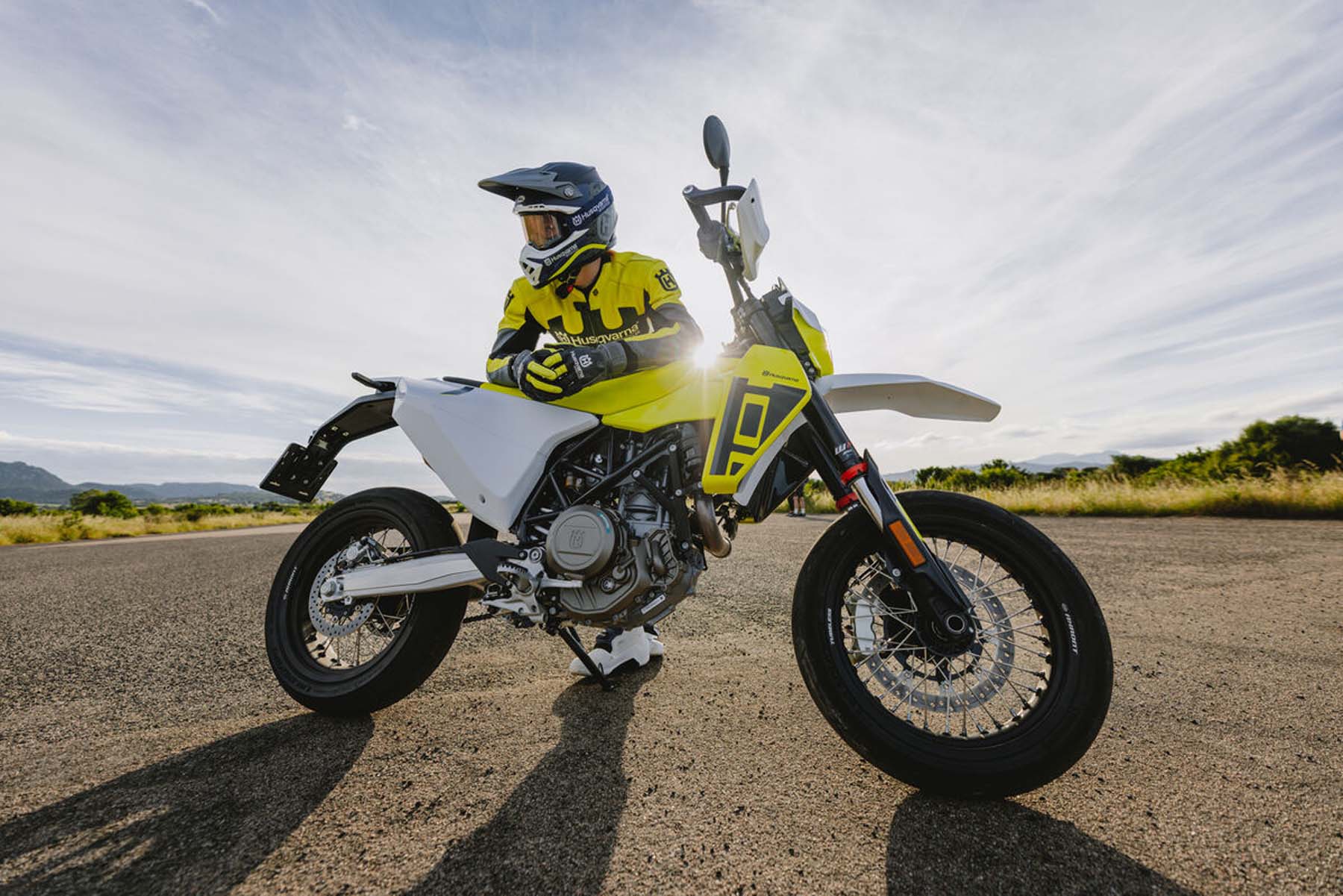 -----Husqvarna_701_Enduro_Supermoto_2026_15.jpg